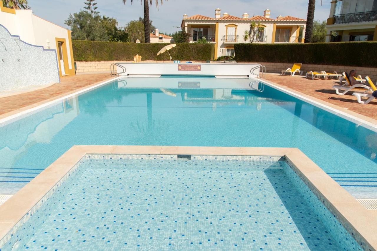 Carvoeiro, 2Br Pestana Gramacho Golf Apartment Estômbar Dış mekan fotoğraf